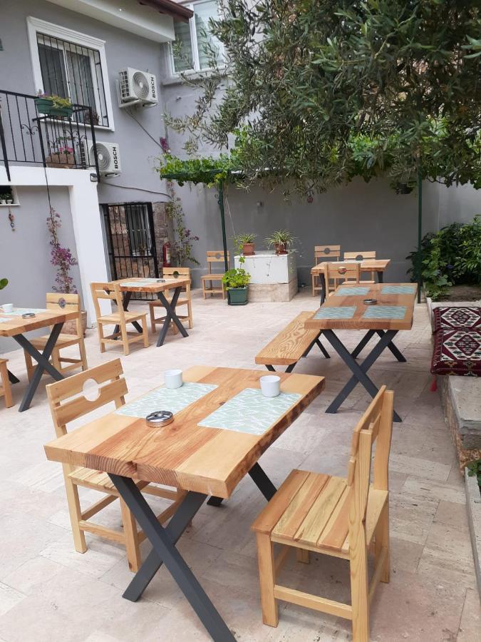 Otelia Pansiyon Ayvalik Exterior photo