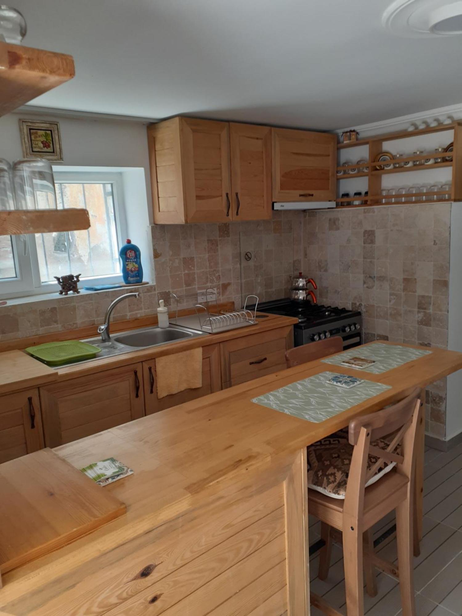 Otelia Pansiyon Ayvalik Exterior photo