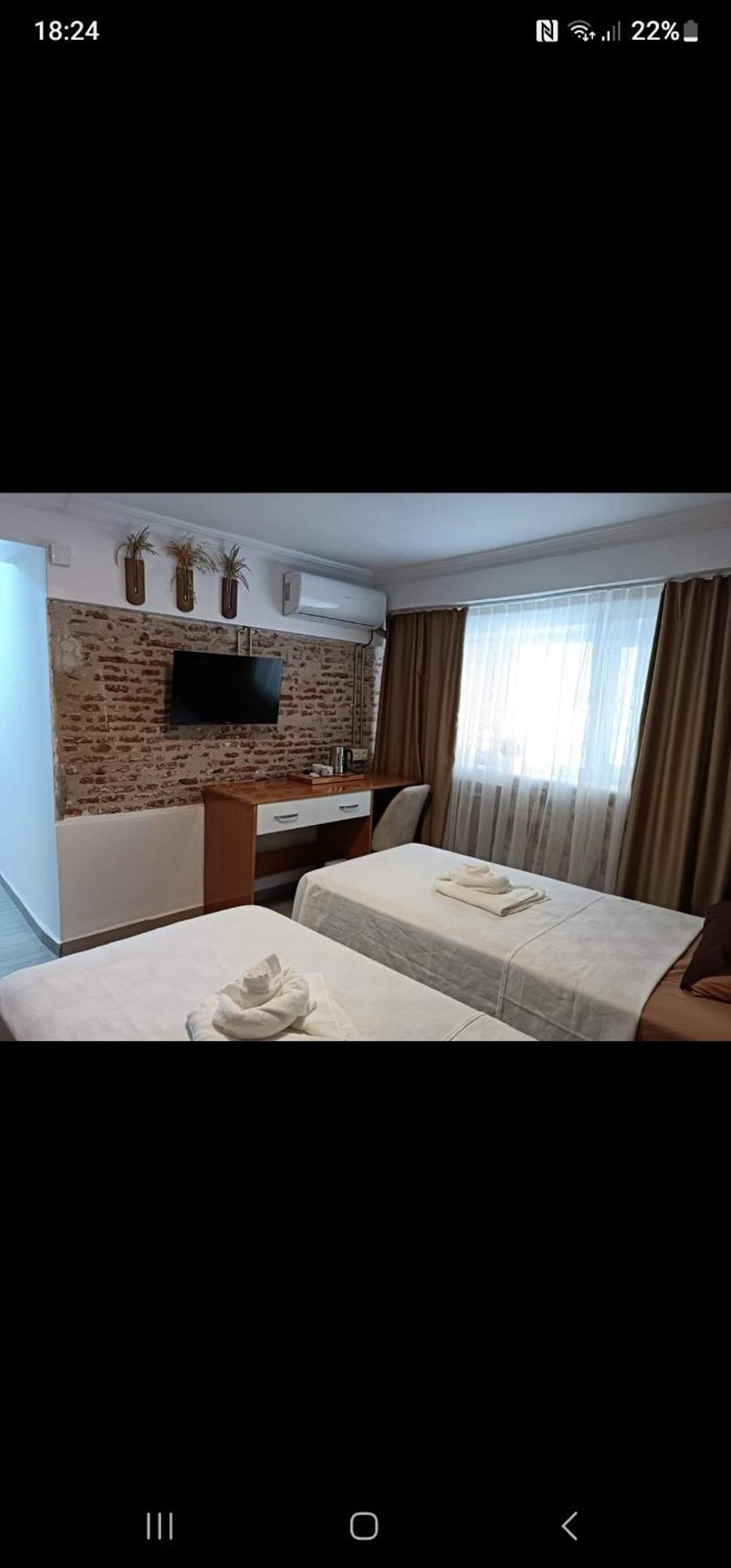 Otelia Pansiyon Ayvalik Exterior photo